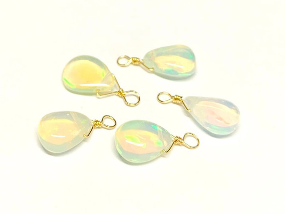 No.60天然石ブルーオパールチャーム&天然淡水パールチャーム No.60天然石ブルーオパールチャーム&天然淡水パールチャーム No.60