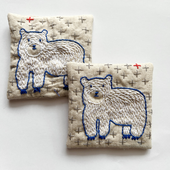再販⭐︎白くまデザイン刺繍　コットンリネンコースター　1枚 1枚目の画像