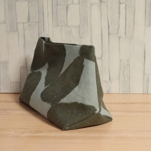 ミナペルホネン ハンドメイドさんかくまちポシェット(slow dance