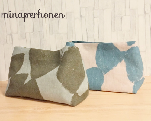 ミナペルホネン ハンドメイドさんかくまちポシェット(slow dance