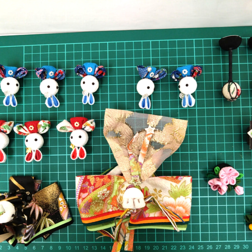 ひなまつり ひな人形 三人官女 五人囃子 つまみ細工 ひな人形・雛飾り