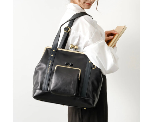 少し値下げ！通勤カバンにいかがですか？　COACH　大型がま口レザーバッグ コーチ COACH ボストンバッグ ショルダー がま口ポケット レザー