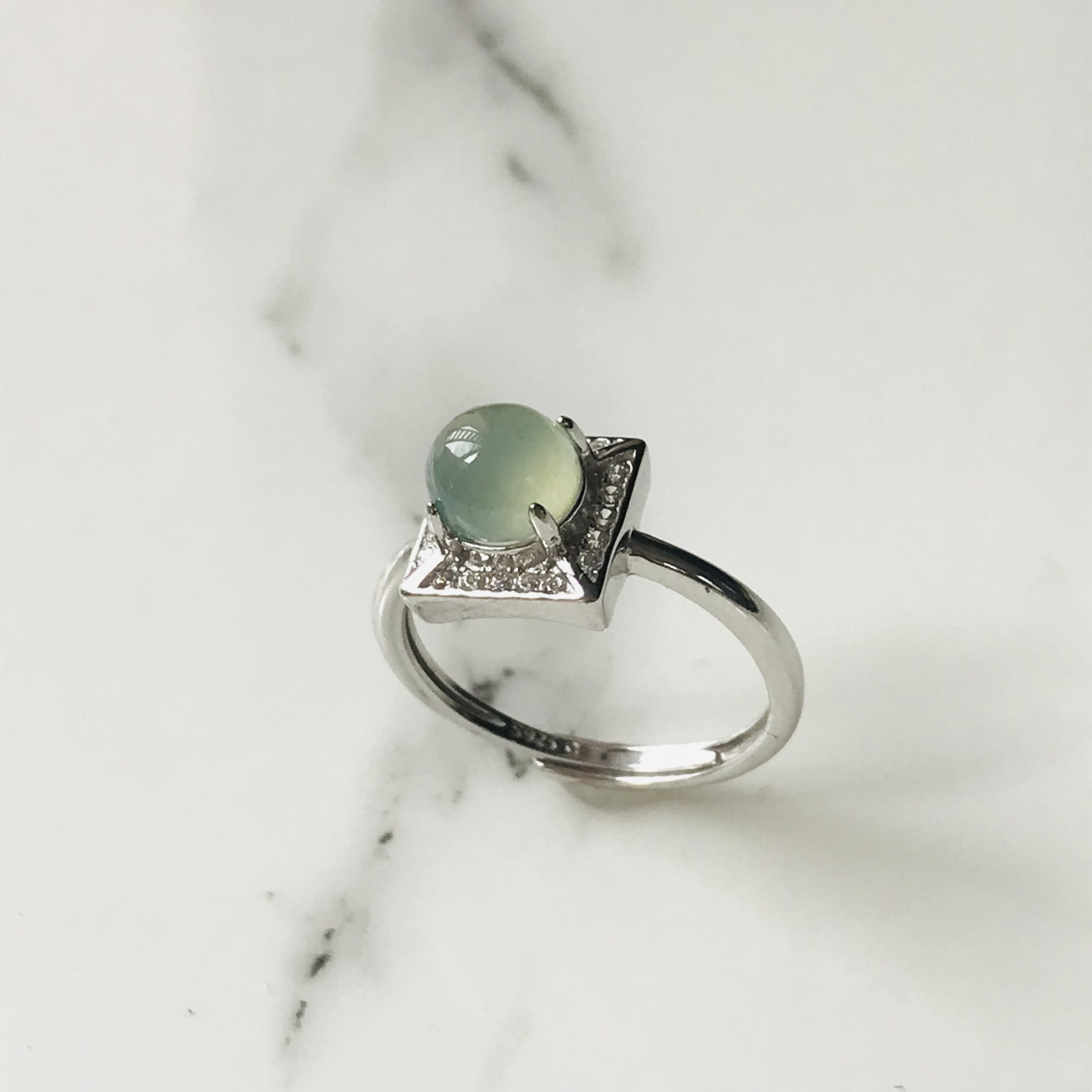 [R200-001］ ジェイド　JADE ヒスイ　翡翠　くりぬき　リング　天然石　一点物　ミャンマー産　指輪　sv925