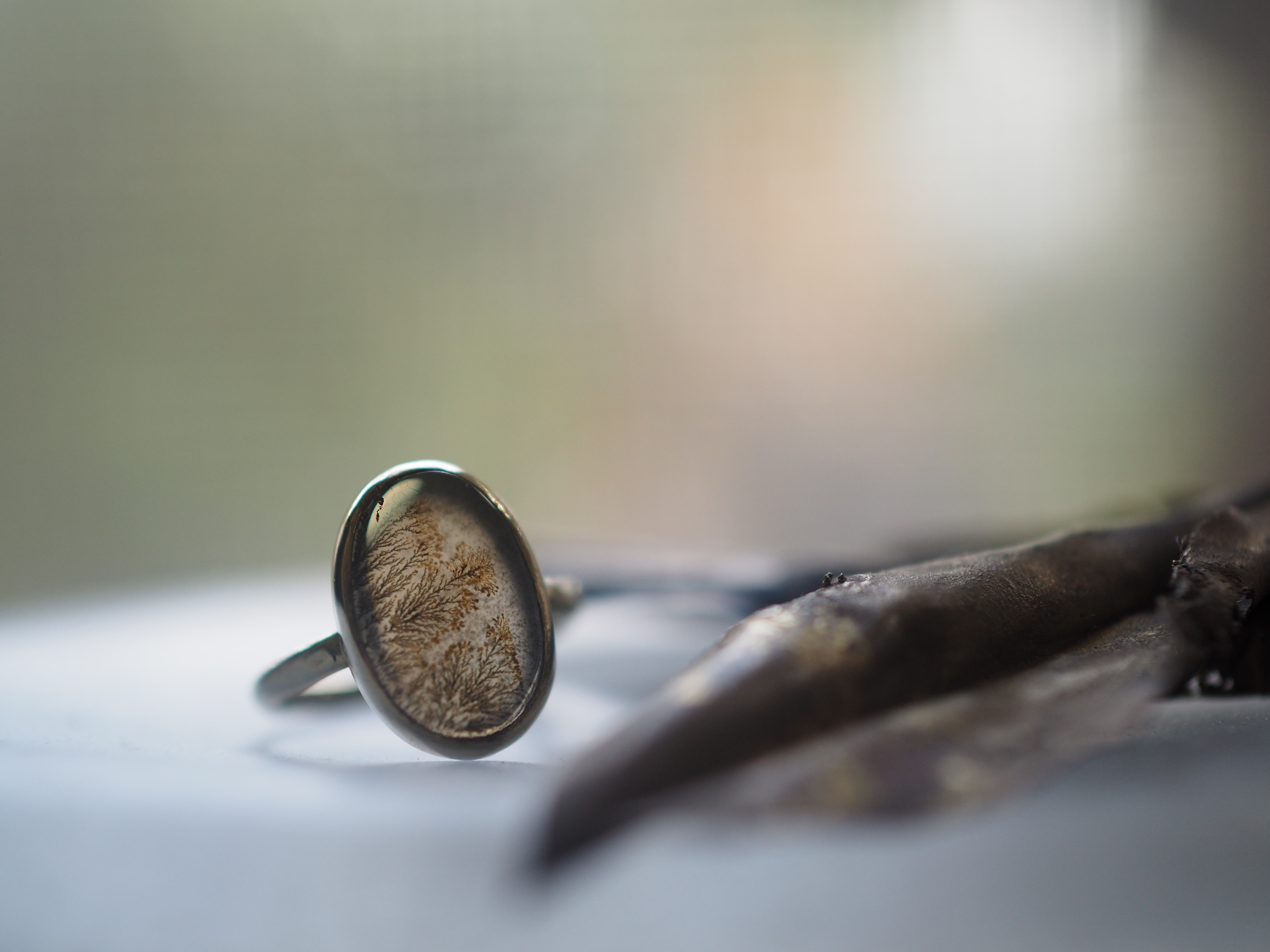 dendritic agate brass ring (yasetsu)