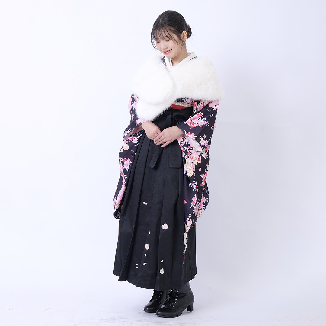 袴3点セット 袴 袴下帯 二尺袖 桜 ストラップ 刺繍入り 卒業式 大学卒業式 着物 和装小物 高級感