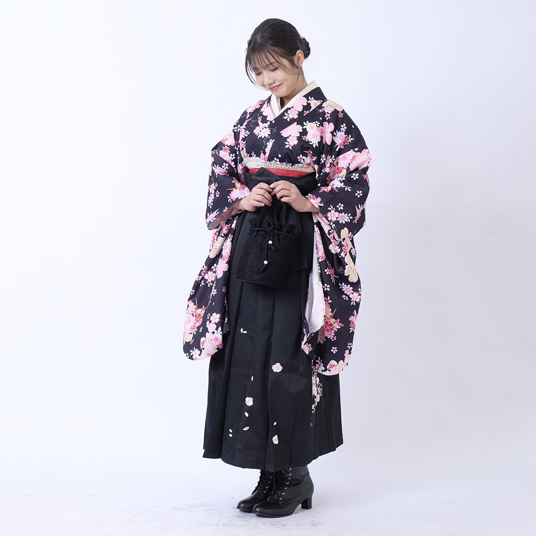 袴3点セット 袴 袴下帯 二尺袖 桜 ストラップ 刺繍入り 卒業式 大学卒業式 着物 和装小物 高級感