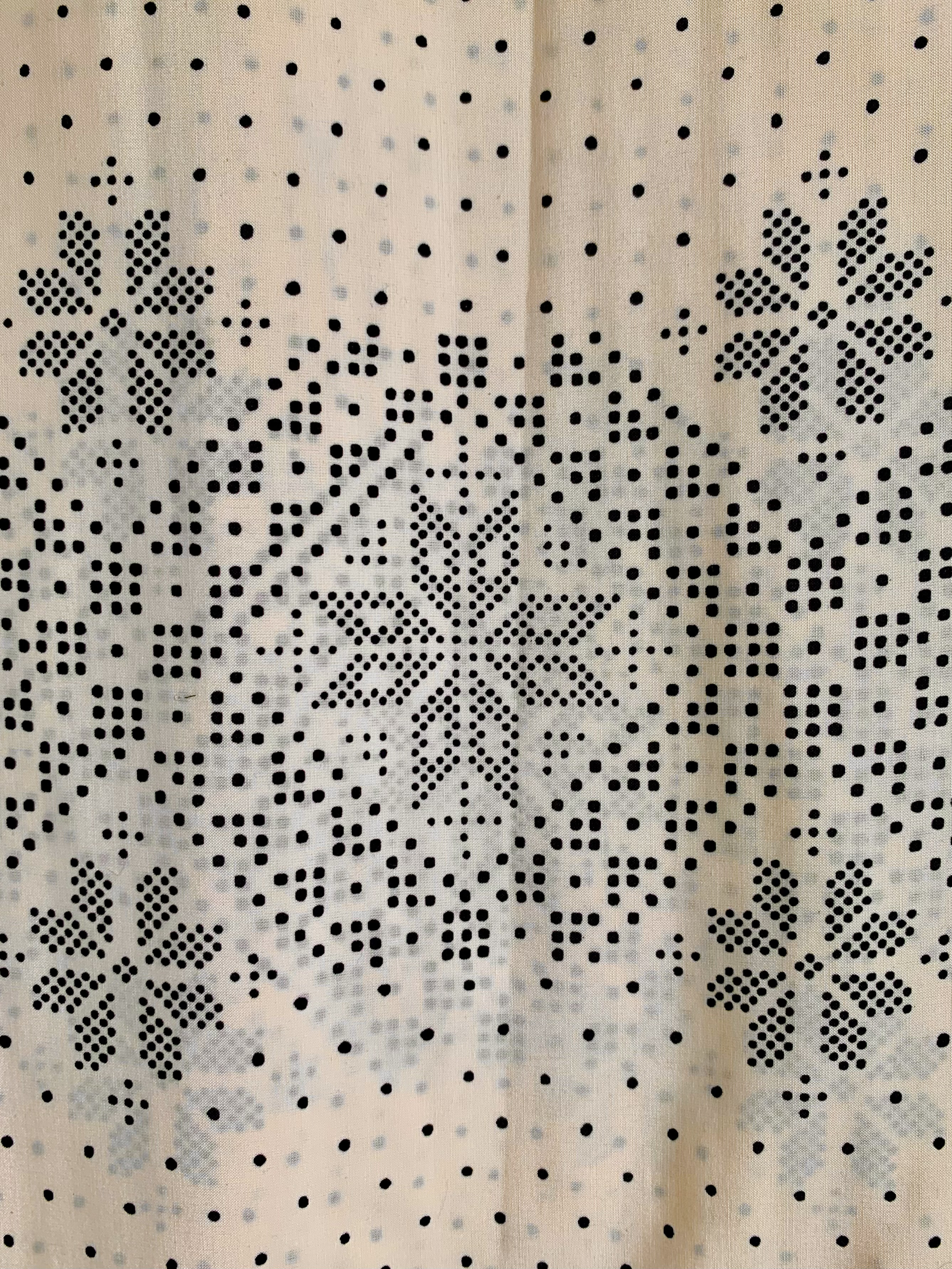 ✨カスタマイズ対応✨【お洗濯OK！直線裁ちワンピース】 国産生地  snowflake