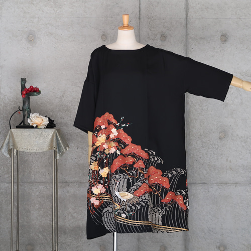 黒留のワンピース/Lサイズ〜 ドロップショルダー ゆったり目 kimono