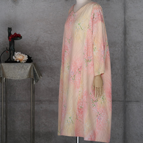 着物リメイク 桜色のワンピース ドロップショルダー ゆったり目 L