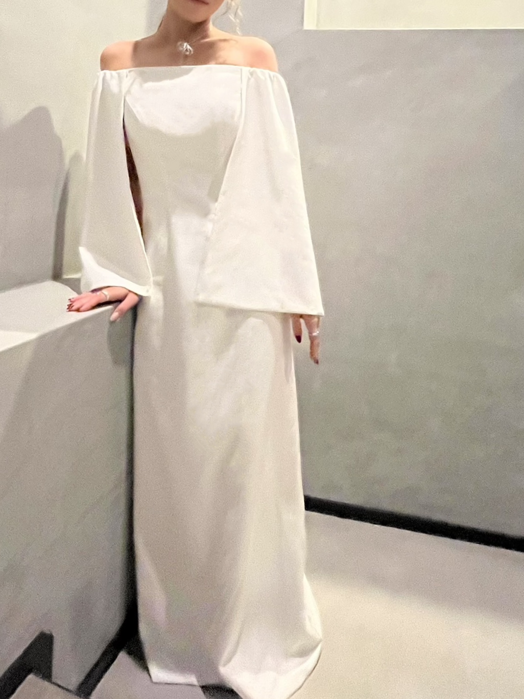 実例写真！フランス風 オフショル ウエディングドレス 前撮り 二次会/挙式 ロングドレス