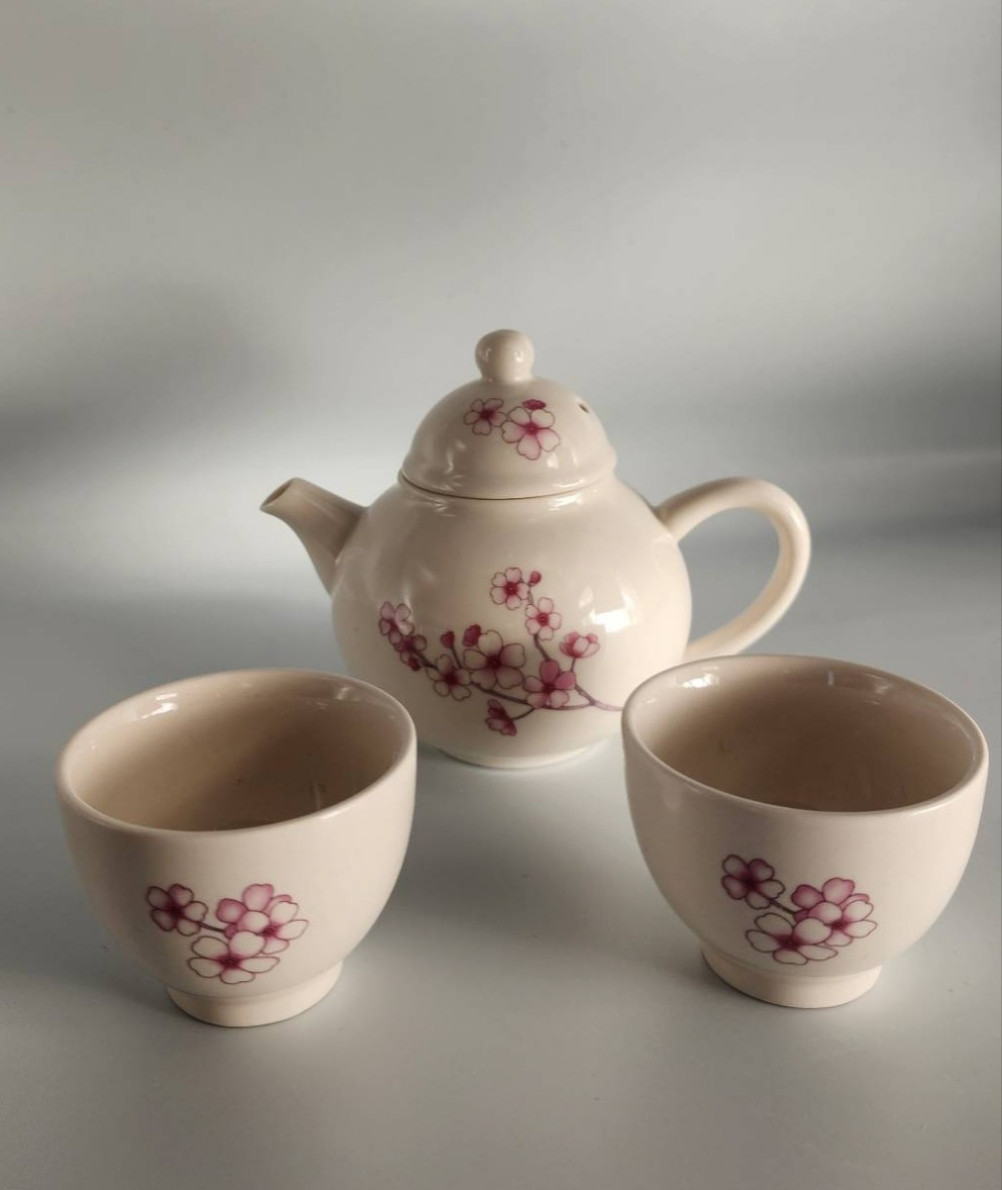 古美術 急須と茶碗付き 急須 湯呑み9点セット伝統的な茶器セット 中国 怪王浮雕