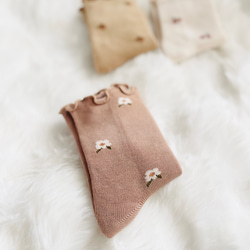 【ギフトセットver.44 】4点セット 出産祝い　名入れスタイ　おしゃぶりホルダー　歯固め　靴下　名前入り 13枚目の画像