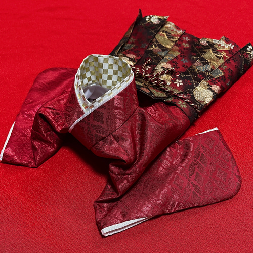 即納✨犬の袴✨犬用本格袴セット エンジ 扇柄 SM 扇柄 西陣織 金襴 犬の袴✨犬用本格袴セット 金襴西陣織 黒×金 扇柄 犬服 ペット服