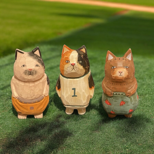 猫の木彫り　作家　猫　彫刻　オブジェ　置物　アンティーク 猫の木彫り 作家 猫 彫刻 オブジェ 置物 アンティーク 猫の