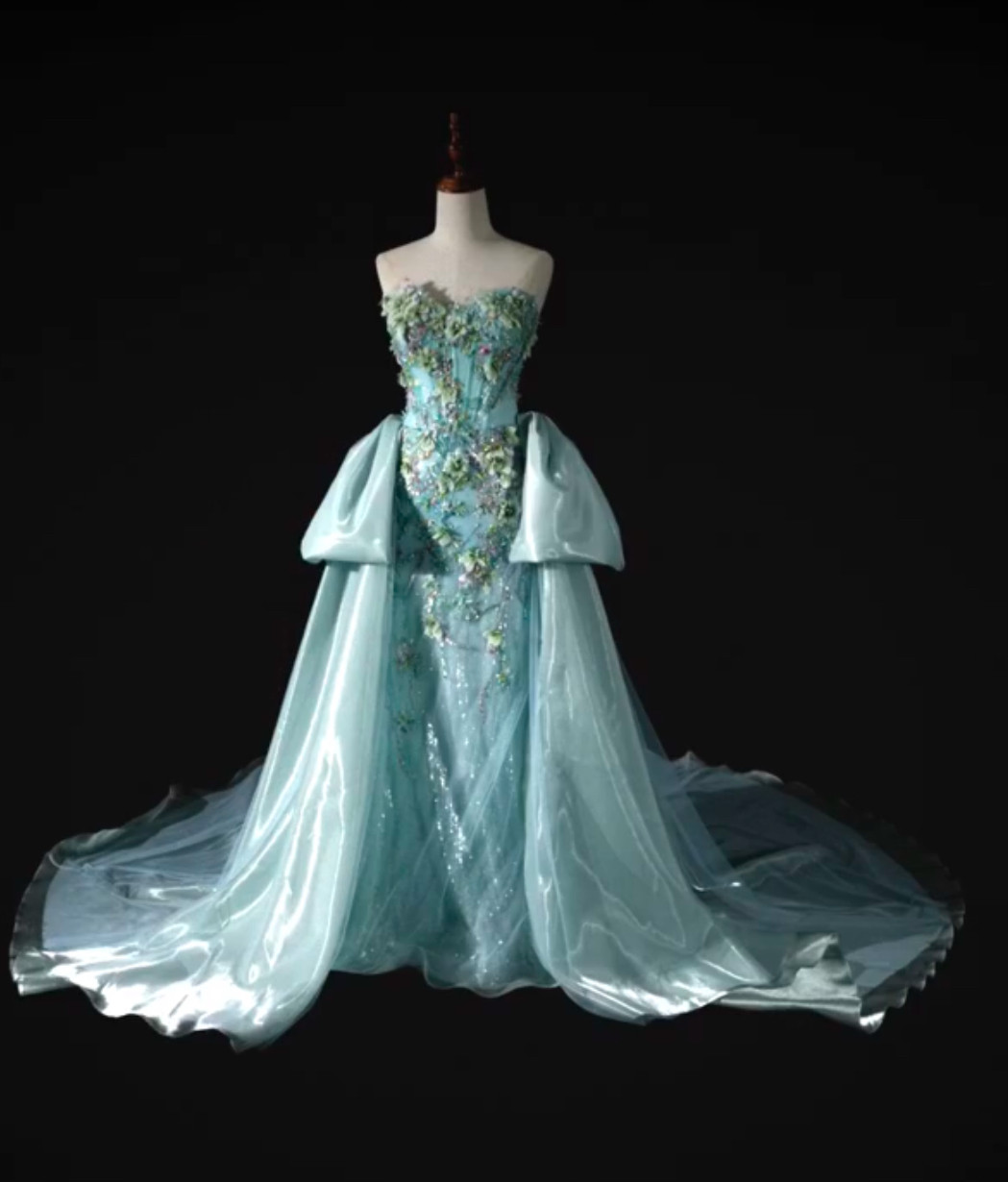 買わないと損！オーバースカート　オーロラ　翡翠色　グリーン系カラードレス　袖無し　痩せて見える　優雅なお花飾り　お洒落な