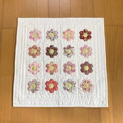 オレンジピールのパッチワークタペストリー パッチワークキルト