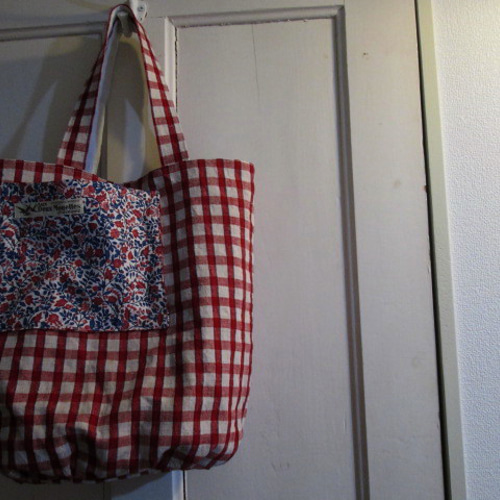 フランスアンティーク花文字イニシャル刺繍とドイツアンティークホーム