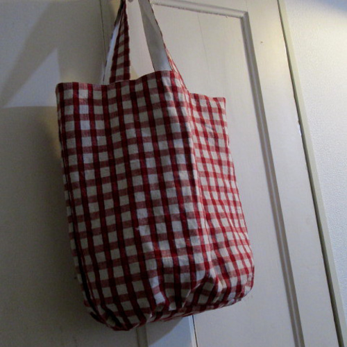 フランスアンティーク花文字イニシャル刺繍とドイツアンティークホーム