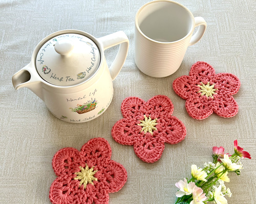 みーた　おまとめ買い　真鍮　花リム　丸　コースター　4点　ドイツ a0327-4.jpg