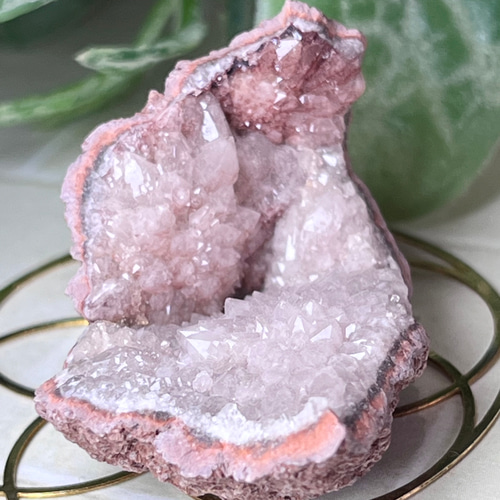 フラワーピンクアメジスト✨ ジオード 原石 クラスター ラフストーン