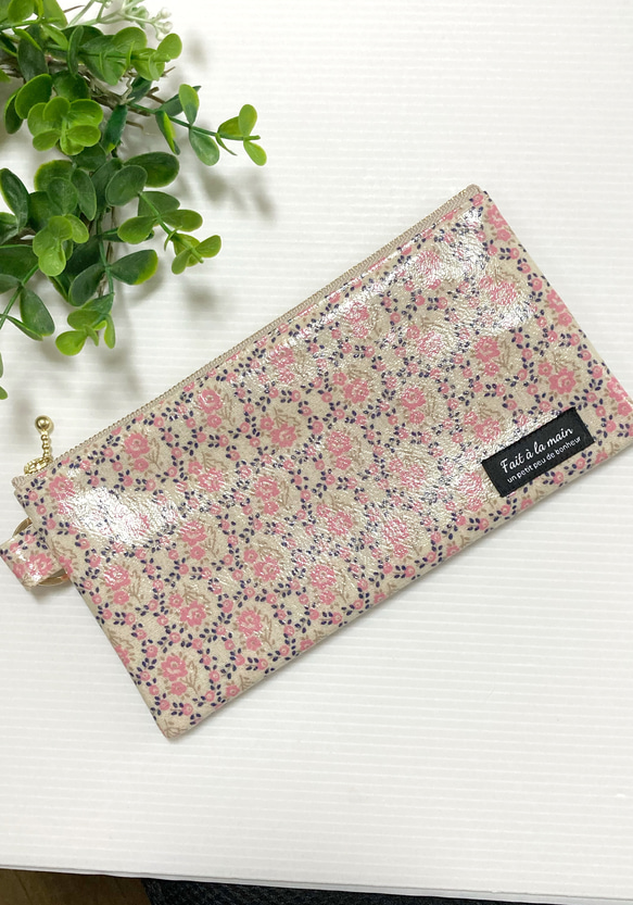 仕切り付き　ラミネートポーチ　(リングフラワー・ピンク) 1枚目の画像