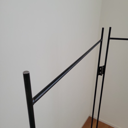 ハンガーラック コーナー収納 黒皮鉄 店舗 什器 オシャレ おしゃれ