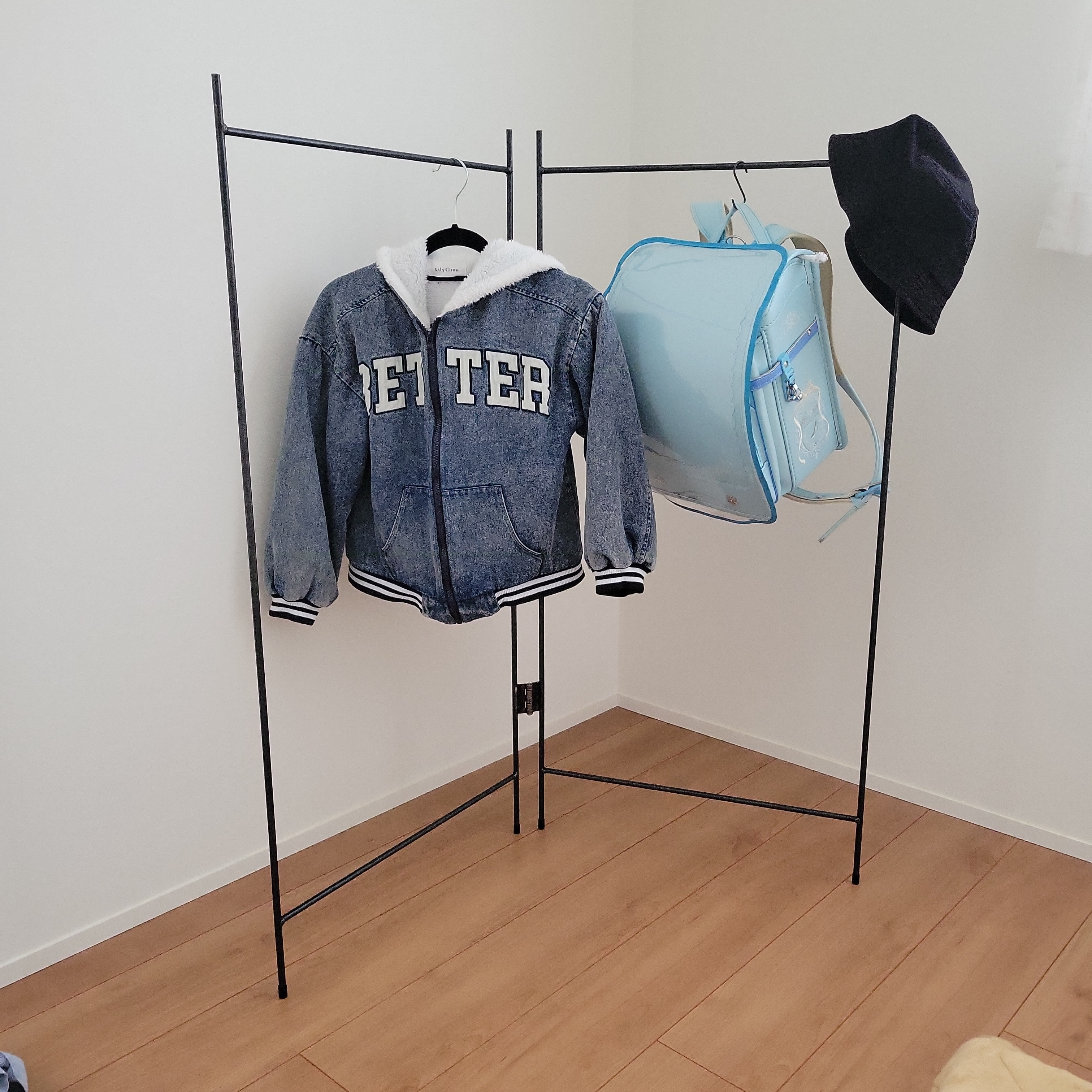 ハンガーラック　コーナー収納　黒皮鉄　店舗　什器　オシャレ　おしゃれ　シンブル　ランドセル収納　子供部屋　子供