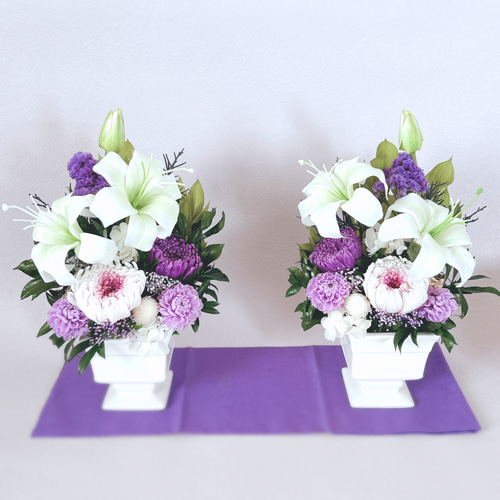 仏花　お供え花　初盆　法事　カトレア　百合　アレンジ 84f3a7c44b9183d49e6869f04cc54a