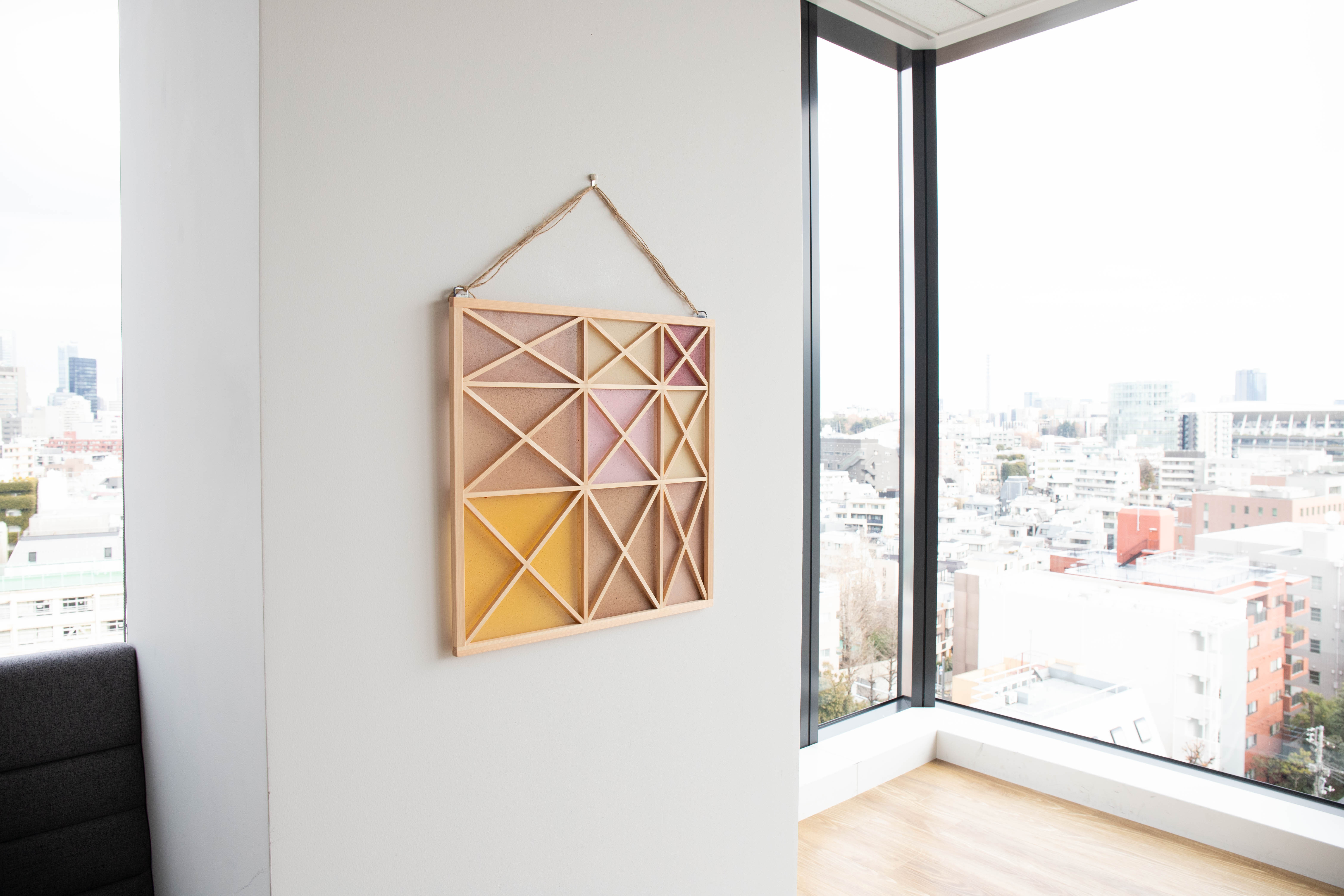 ワインとみかん粕による　アップサイクル「組子パネル」