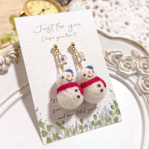 ♡やさしいお顔のにっこりスノーマン♡羊毛フェルト 冬の雪だるま