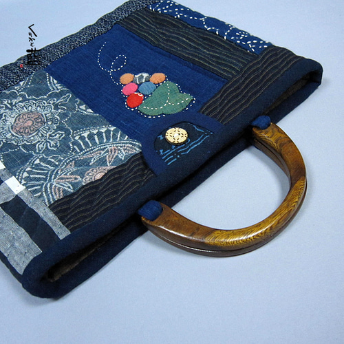 葡萄アップリケのハンドバッグ 古布 藍木綿 型染 絣 リメイク s2245