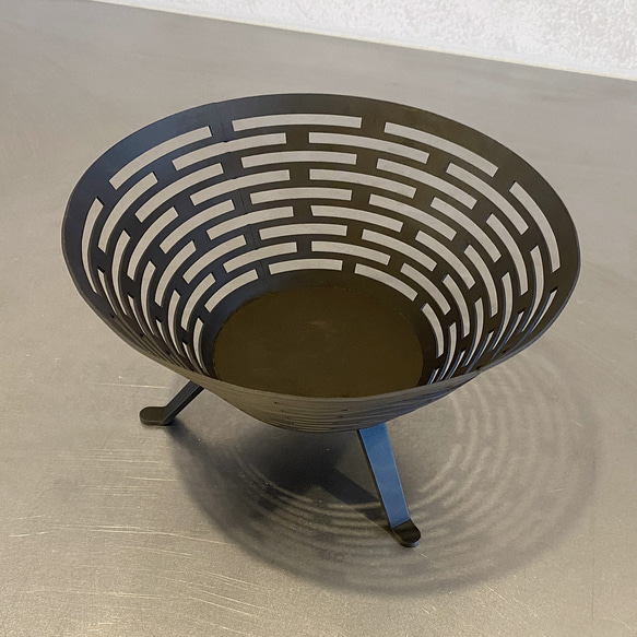 焚火台 MINISAKASA｜キャンプ｜インダストリアル｜アウトドア 3枚目の画像