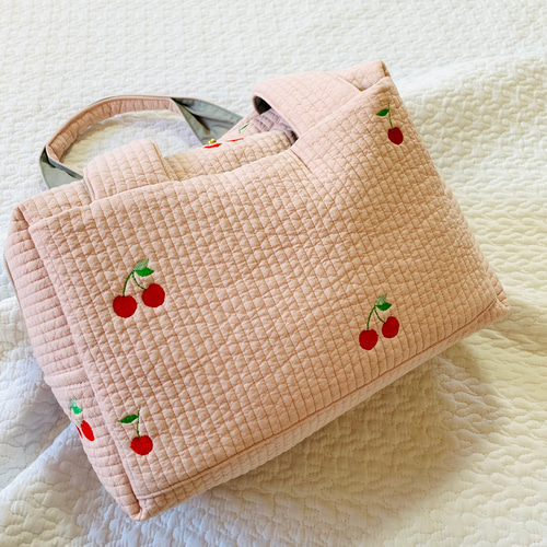 さくらんぼ nubiピンクベージュ2way マザーズバッグ 刺繍 オリジナル