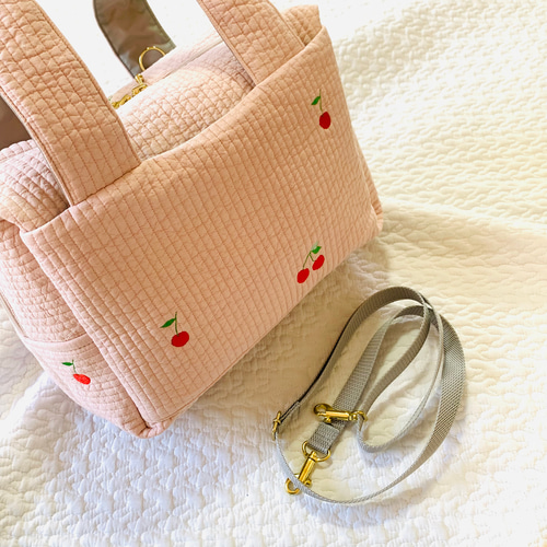 さくらんぼ nubiピンクベージュ2way マザーズバッグ 刺繍 オリジナル