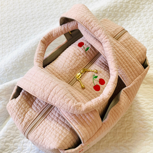 さくらんぼ nubiピンクベージュ2way マザーズバッグ 刺繍 オリジナル