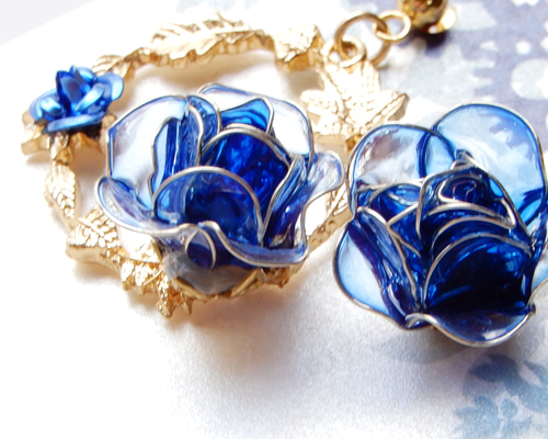 薔薇 - 青 -』 － あおばらのアシンメトリーピアス・イヤリング