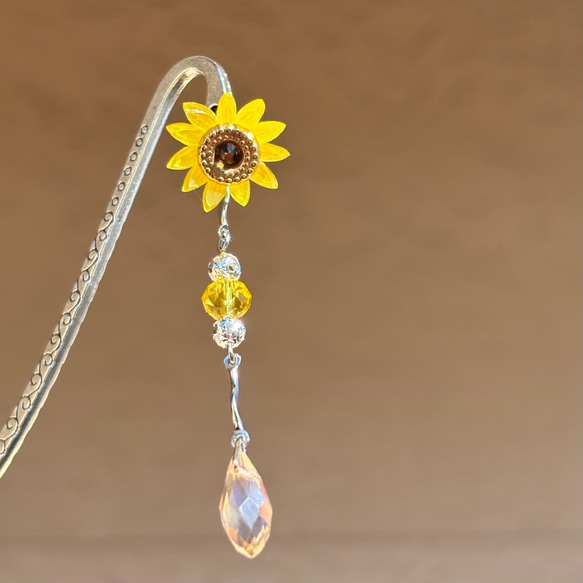 ひまわりブックマーカー＊帯飾り＊栞＊しおり＊ブックマーク＊ヒマワリ