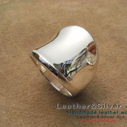 silver925 幅広シルバーリング 無垢の幅広リングになります ハンドメイド 39d542963120fc94f78b02b1b92478