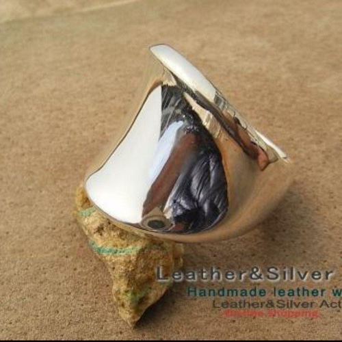 レザーアンドシルバーアクト幅広リング　逆反　シルバー925 ハンドメイドリング レザーアンドシルバーアクト幅広リング逆反シルバー925