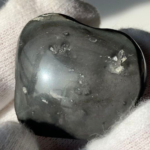 綺麗な黒曜石！素敵！ 綺麗な黒曜石！素敵！ 玲瓏（黒曜石） | 天然石とレトロガラスの