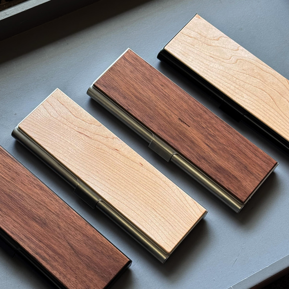 [カスタマイズギフト] 無料彫刻無垢材金属ペンケースペンバッグ鉛筆ケースビジネス 3枚目の画像