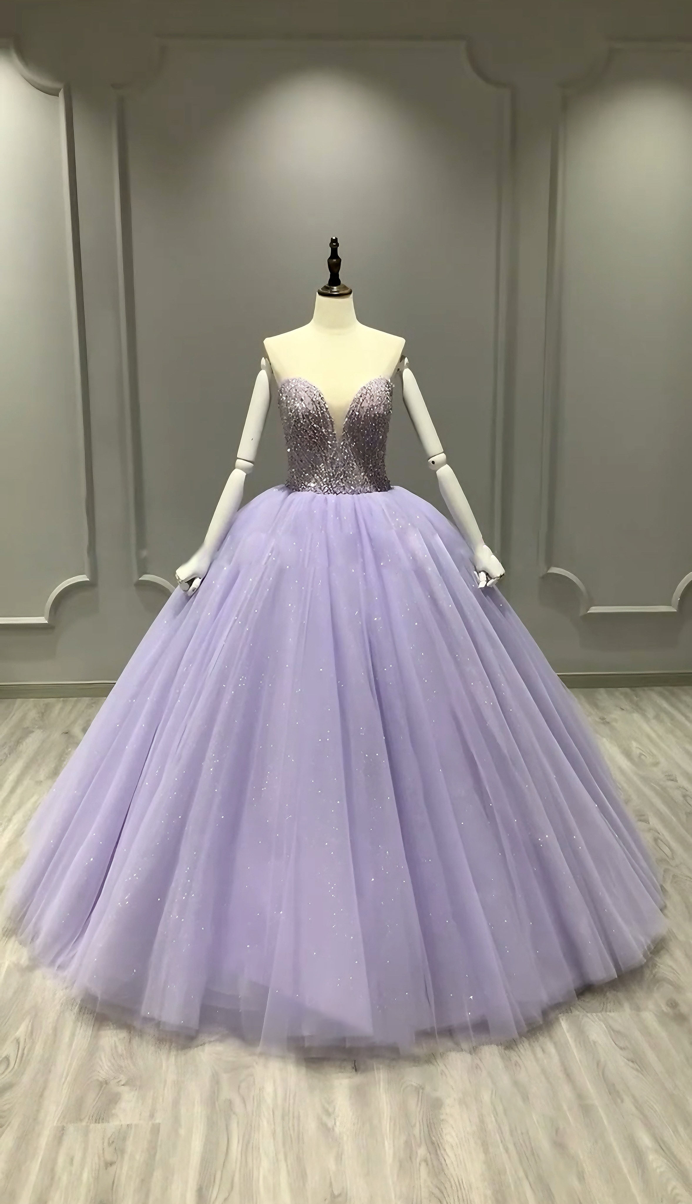 顧客満足度99％以上！vネック　ラベンダー色　パープル　ふんわりチュール　編みあげ　パーディードレス　美しい　ブライダル