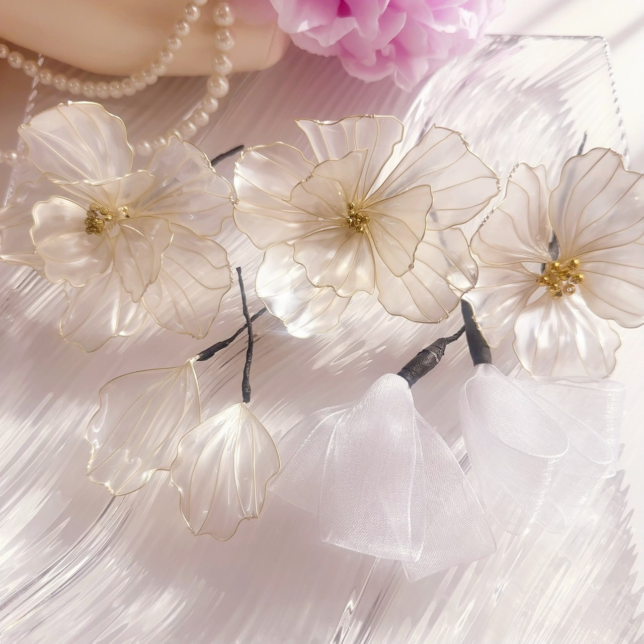 ディップフラワー　ヘアアクセサリー　E　ブライダル・成人式・卒業式・七五三・パーティーなど～