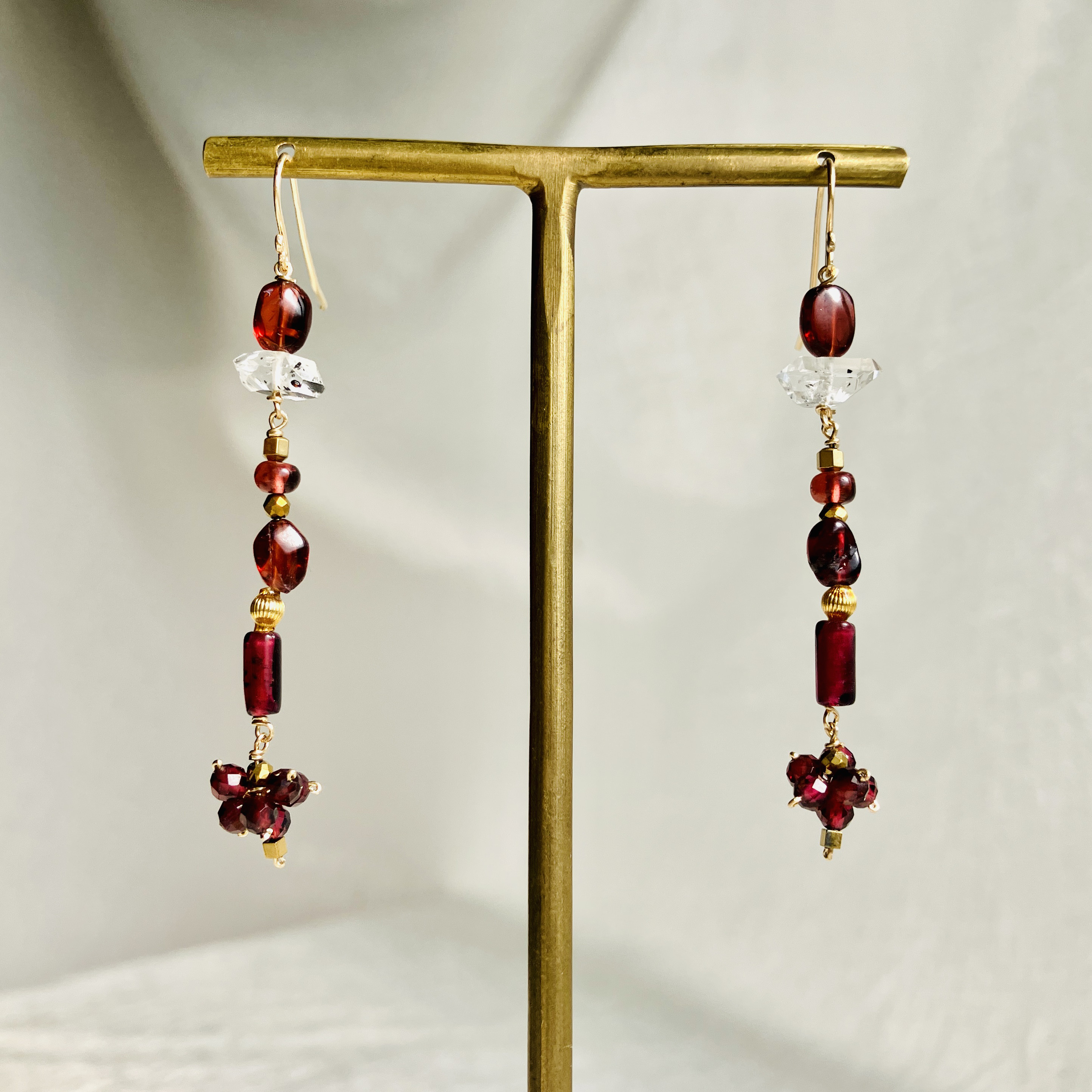 Raspberry jam　木苺のジャム　K１４gfフックピアス　１点もの　イヤリング等変更可