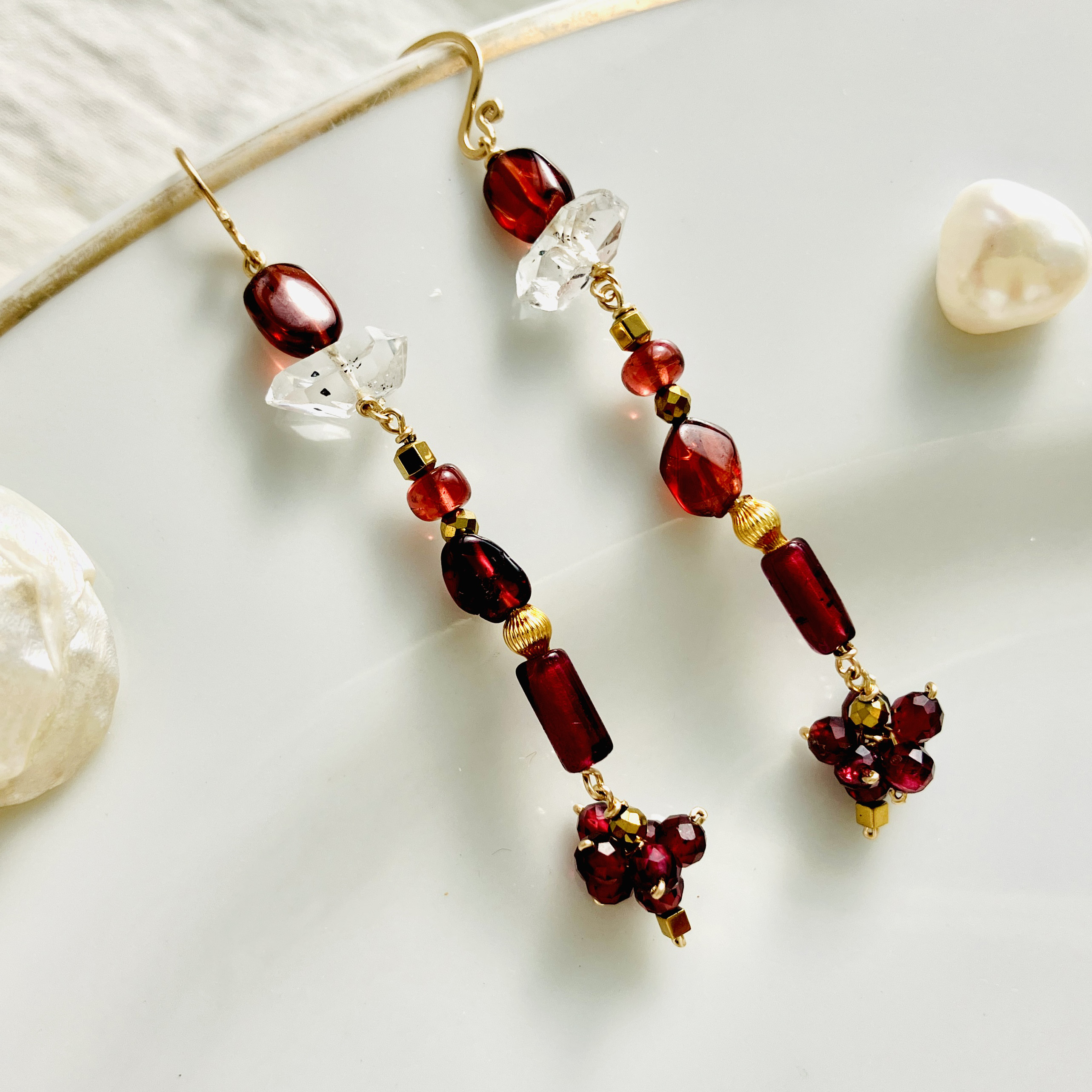 Raspberry jam　木苺のジャム　K１４gfフックピアス　１点もの　イヤリング等変更可