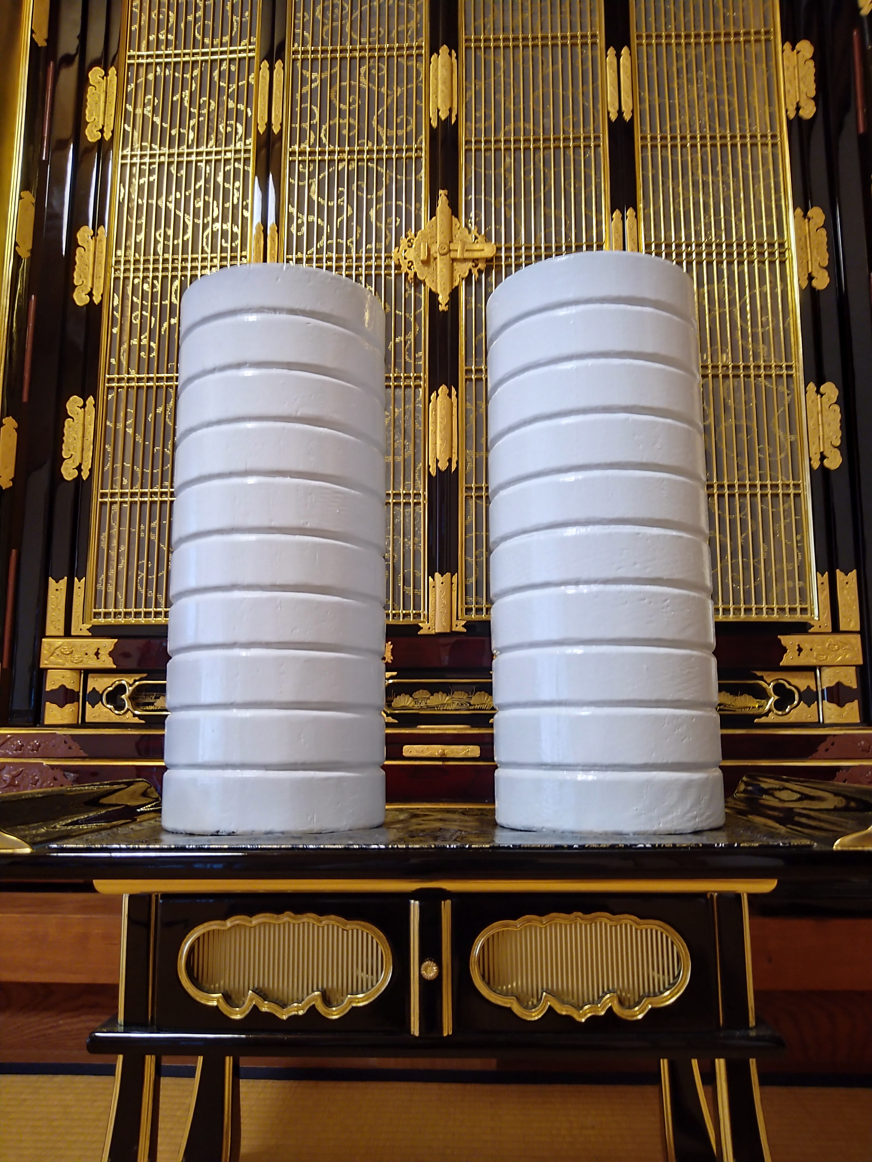 浄土真宗　大谷派の鏡餅　十段飾り