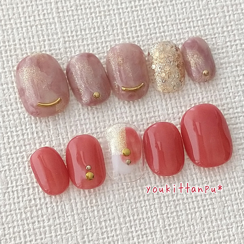 手作りネイルチップ 赤 ベージュ ネイルチップ ＼即日発送／ 14257 フリーサイズ 現品＊短め 韓国