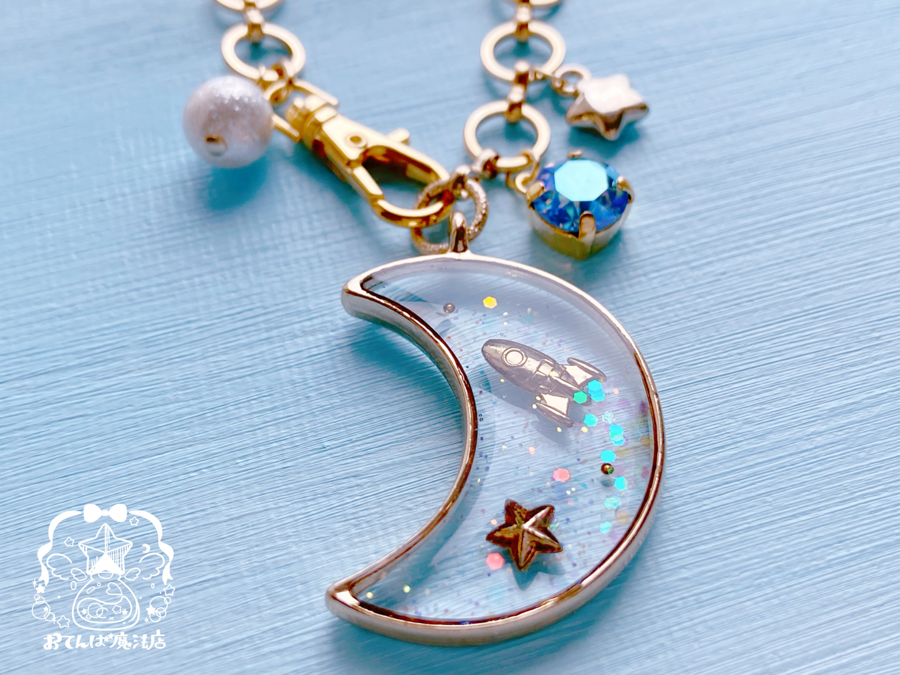 宇宙旅行.*⭐︎バックチャーム