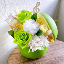 グリーンアップルプリザーブドフラワーアレンジケース付き特別セール