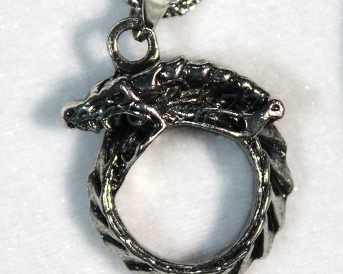 ウロボロスのペンダント・ネックレス TypeB サージカルST